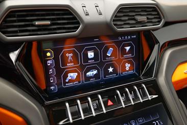 Lamborghini Urus S — photo 16