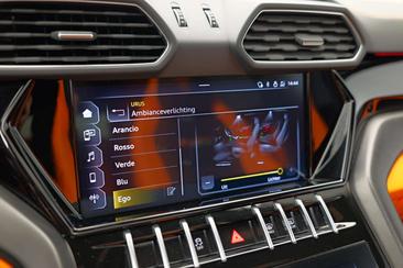 Lamborghini Urus S — photo 18