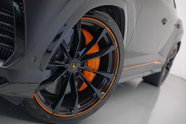 Lamborghini Urus S — photo 31