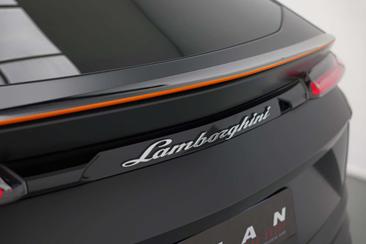 Lamborghini Urus S — photo 41