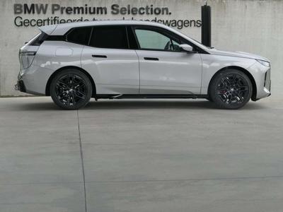 BMW IX XDrive60