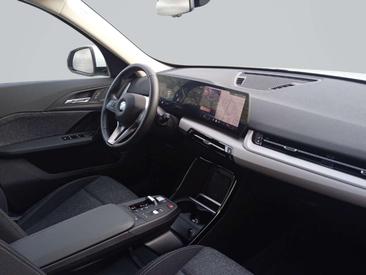 BMW X1 SDrive20d — photo 7