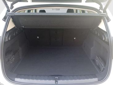 BMW X1 SDrive20d — photo 8