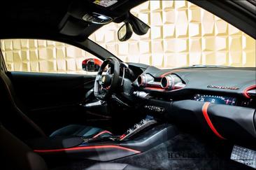 Ferrari 812 Superfast — photo 14