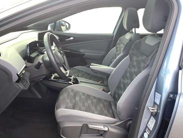 Volkswagen ID.4 Pro Performance — photo 7