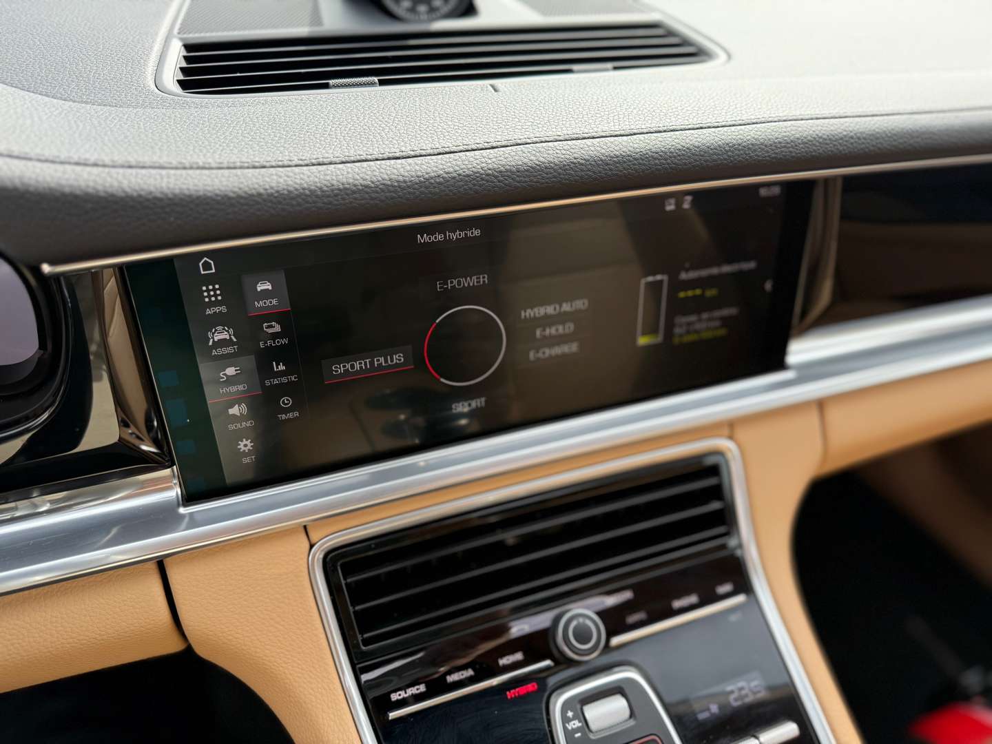 Porsche Panamera II 4 E-Hybrid - 2018 - Joinsteer - #22