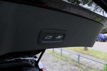Volvo EX40 Single Motor Extended Range — photo 30