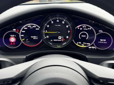 Porsche Panamera 4 E-Hybrid — photo 6