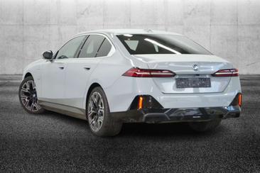 BMW Série 5 550e XDrive — photo 4