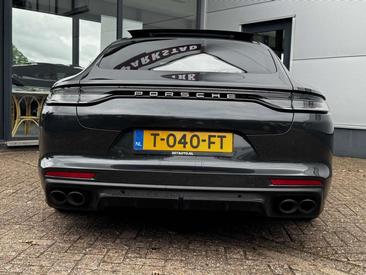 Porsche Panamera 4 E-Hybrid — photo 19