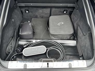 Porsche Panamera 4 E-Hybrid — photo 23