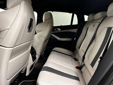 BMW X6 M Coupé SUV Competition — photo 16