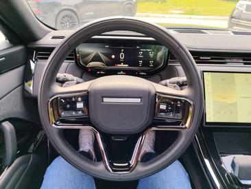 Land Rover Range Rover Sport D250 — photo 11