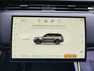 Land Rover Range Rover Sport D250 — photo 15