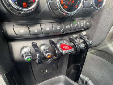 Mini 3 Portes Berline Cooper S — photo 7