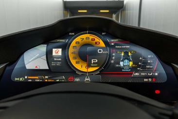 Ferrari SF90 Spider — photo 6