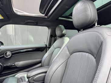 Mini 3 Portes Berline Cooper S — photo 12