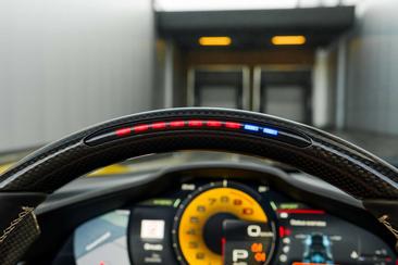 Ferrari SF90 Spider — photo 8