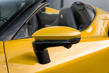 Ferrari SF90 Spider — photo 35