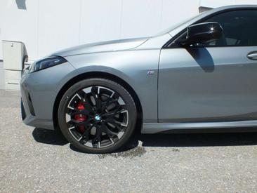 BMW Série 1 M135i XDrive — photo 10