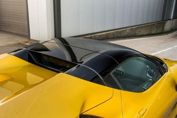 Ferrari SF90 Spider — photo 40