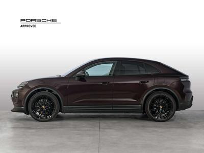 Porsche Macan 4S Electric