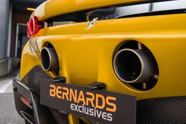 Ferrari SF90 Spider — photo 45