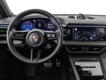 Porsche Macan 4S Electric — photo 14