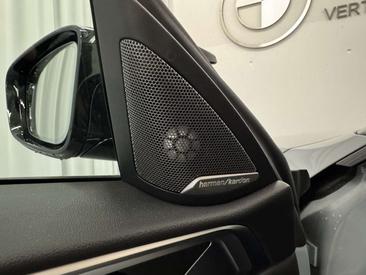 BMW M4 Competition M XDrive — photo 14