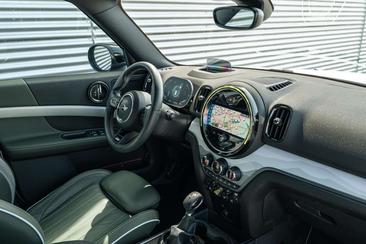 Mini Countryman COOPER S — photo 11