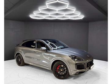 Porsche Cayenne III GTS — photo 7