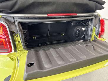 Mini Cabriolet Cabriolet Cooper C — photo 16