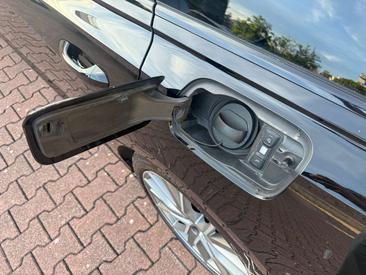 Audi A6 Avant TFSI E 55 E Quattro — photo 13