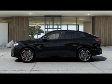 BMW IX2 EDrive20 — photo 2