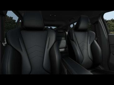 BMW IX2 EDrive20 — photo 5