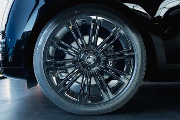 Land Rover Range Rover D350 — photo 8