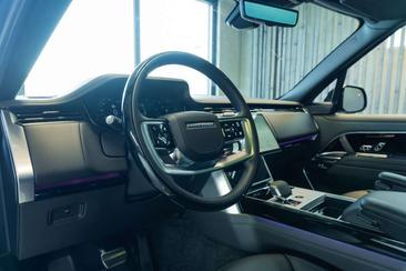 Land Rover Range Rover D350 — photo 9