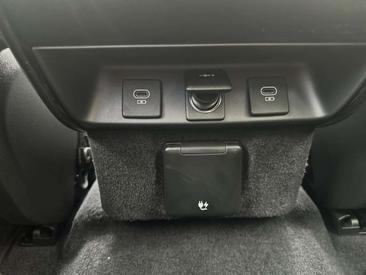 Land Rover Range Rover Sport D350 — photo 29