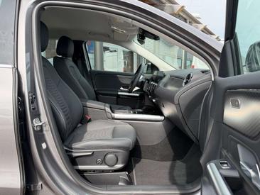 Mercedes GLA 200d — photo 9