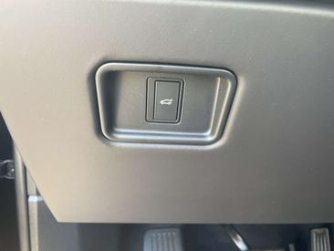 Land Rover Range Rover Sport D350 — photo 18