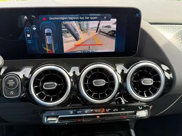 Mercedes GLA 200d — photo 19
