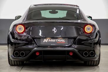 Ferrari FF — photo 4