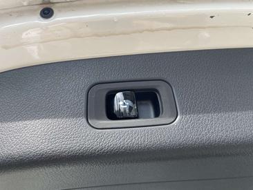 Mercedes GLC 400 E — photo 7