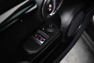 Mini 3 Portes Berline Cooper — photo 18