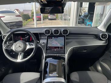 Mercedes GLC 400 E — photo 13