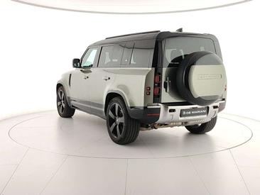 Land Rover Defender 90 D200 MHEV — photo 3