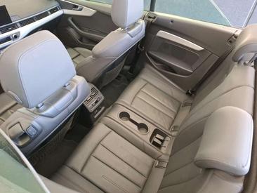 Audi A5 Cabriolet 40 TFSI — photo 3
