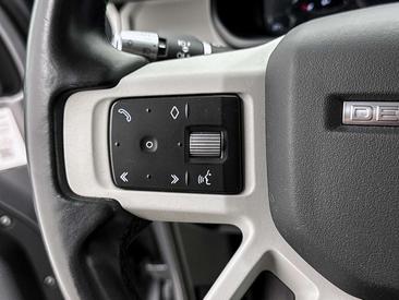 Land Rover Defender 90 D200 MHEV — photo 12