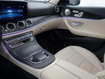 Mercedes Classe E Berline 300 E — photo 8