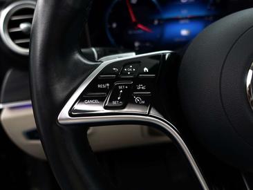 Mercedes Classe E Berline 300 E — photo 18